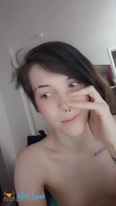 3083798