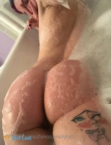 5990489