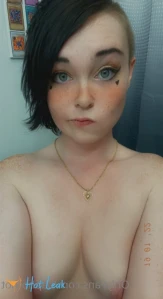 3418882