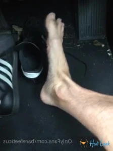 3093373