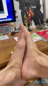 3093386