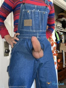 3595747