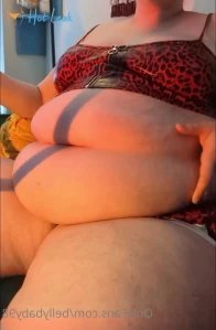 3110472