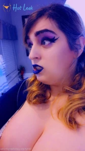 6136898