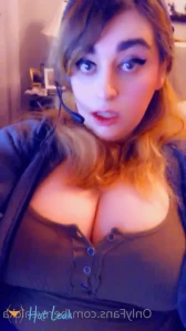 10962979