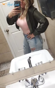 11158588