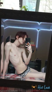 5985977