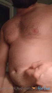 3180916
