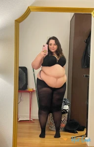 9533842