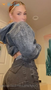 3673338