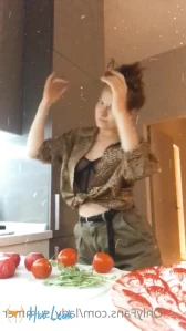 3258171