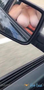 4871513