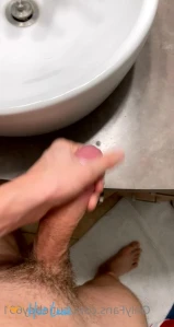 3273629