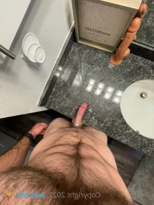 3517129