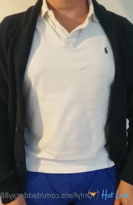 3586086