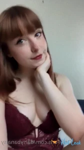 3283618