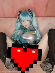 6415826