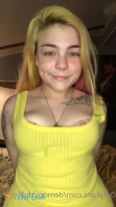 4872421