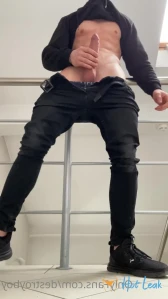 3290962