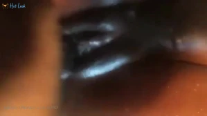 1372277