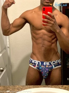 3588643