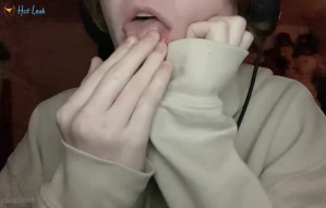 4873411
