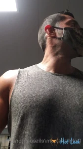 4873863