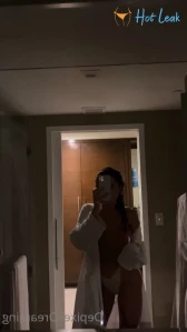 1372551