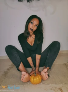 11101432
