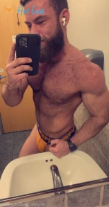 3663109