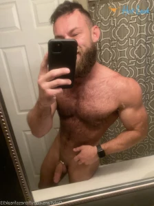 5898537