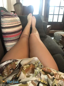 6405842