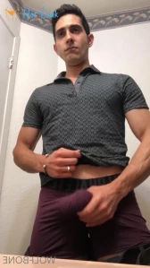 3372977
