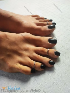 9439437