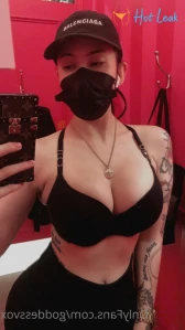 5895817