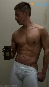 3402872