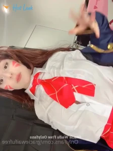 4889740