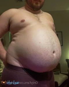 3183689