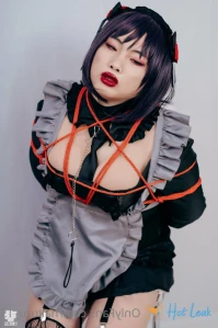 7607979