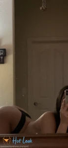332584