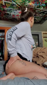 4896773