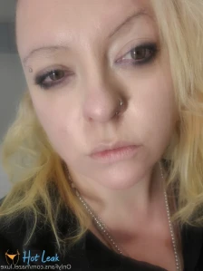 3182916