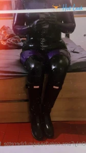 3418921