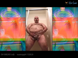 4897724
