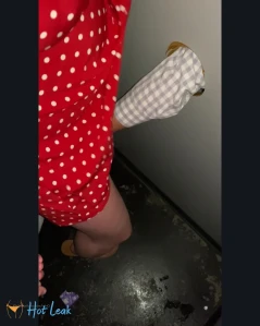 8949412