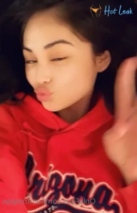 4898833