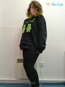 3286810