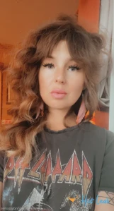 10044884