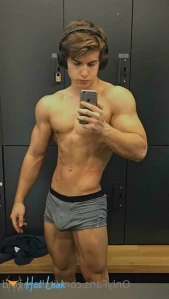 3341643