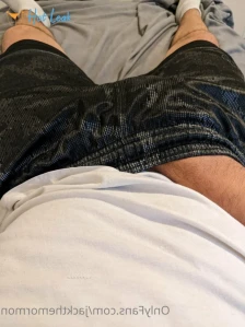 3337827